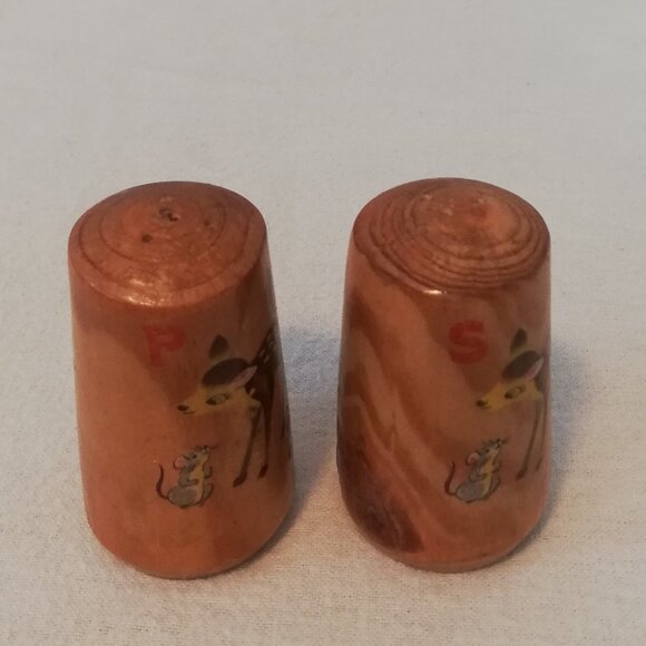Vintage Rustic Wood Salt & Pepper Shakers Deer & Mouse 3" - Picture 8 of 8